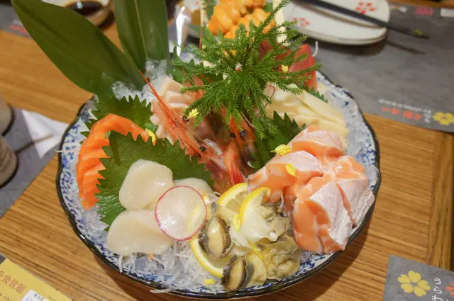 升級刺身拼盤