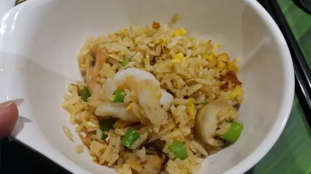 泰味蝦頭膏鮮蝦炒飯