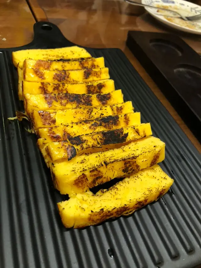 朋友親自下廚煮的玉子燒！