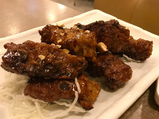 連D骨都係脆架~ 甜甜地~ 仲好juicy