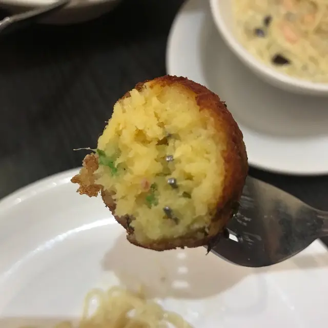 脆炸馬介休球