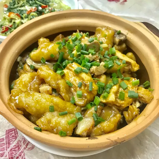 紅燒斑腩豆腐煲