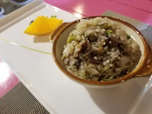 有機椰油牛油果炒飯