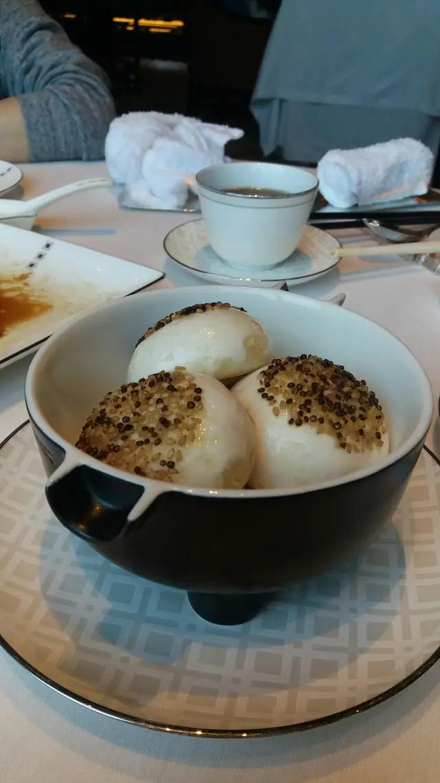 梅菜豚肉生煎包