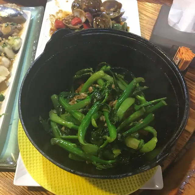 飛天芥蘭煲