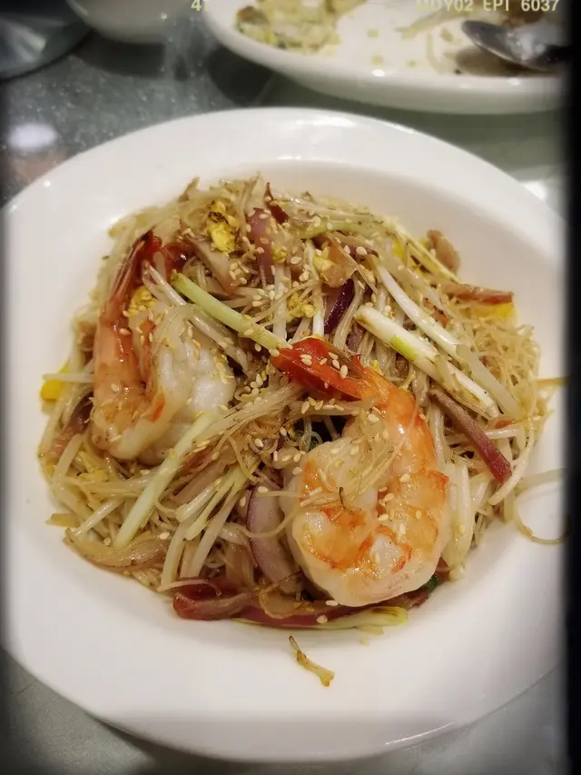 招牌炒米粉（$98）