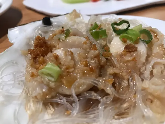 蒜蓉粉絲蒸扇貝