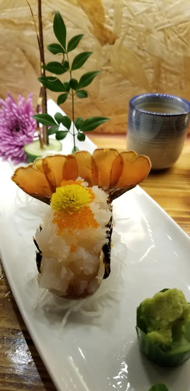 龍蝦刺身