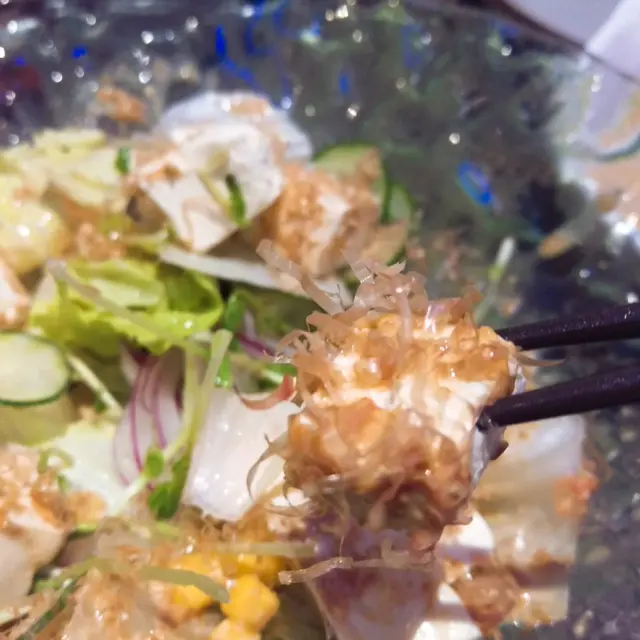 芝士配木魚絲是個好創新又神奇地合襯的配搭