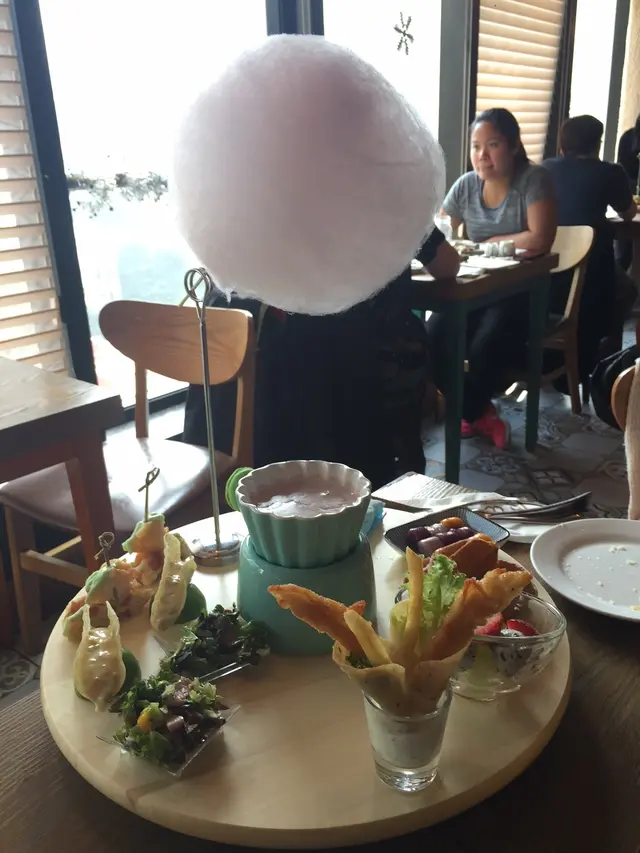 Cotton Candy Fondue Tea Set