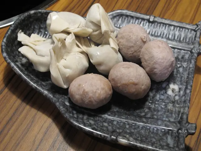 手打薑汁貢丸及手工餃子