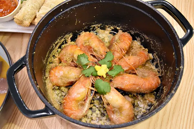 鹹蛋黃蝦 (港式限定)