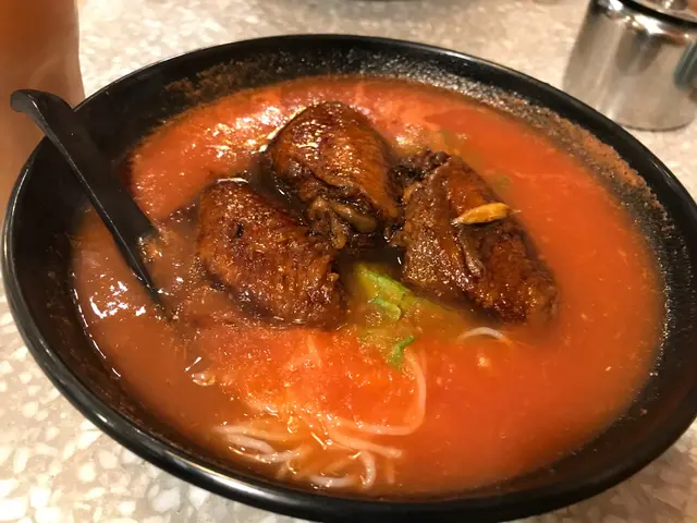 招牌雞翼番茄米