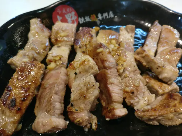 日本黑毛豬