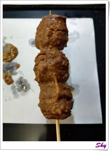 沙嗲手打牛丸