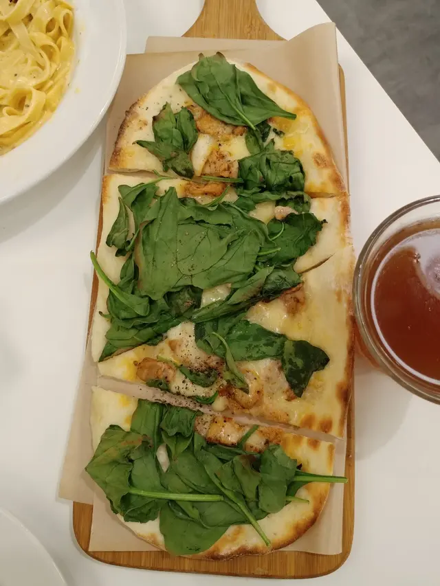 菠菜+餅底尤其新鮮