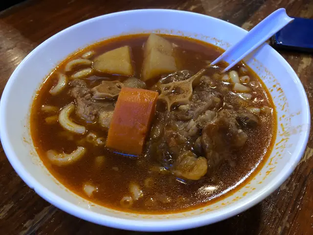 牛尾夠焾，通粉軟硬適中，蕃茄湯茄味濃郁！