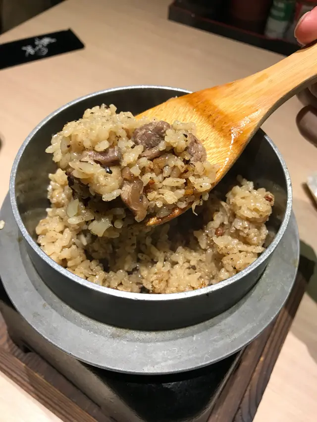 直火炊松露和牛釜飯鍋