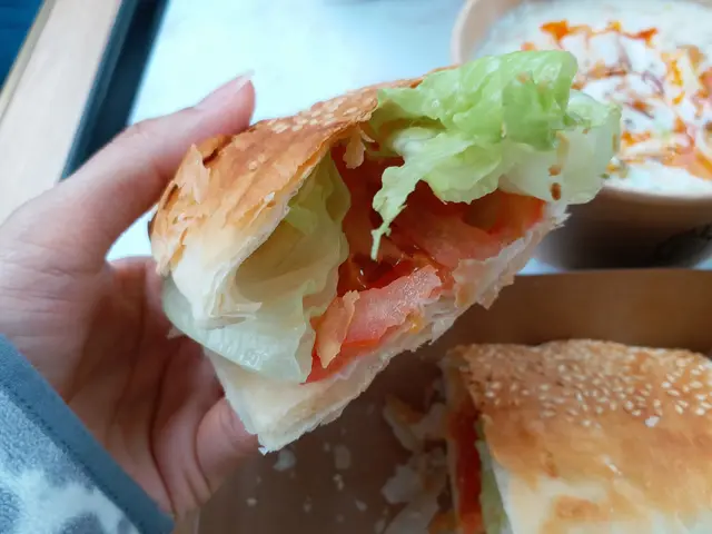 功夫辣雞腿燒餅