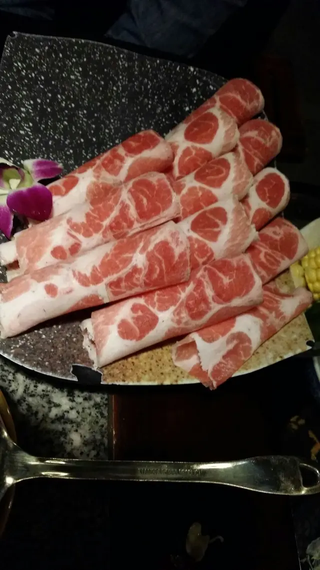 厚脂黑毛豬梅花肉