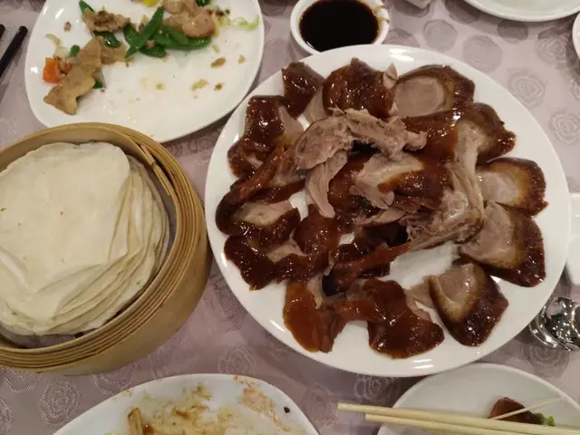 落單要小心,半隻變全隻會老屈錢。仲要等好耐先上