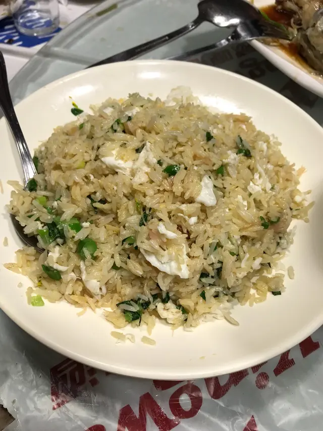 瑤柱蛋白炒飯