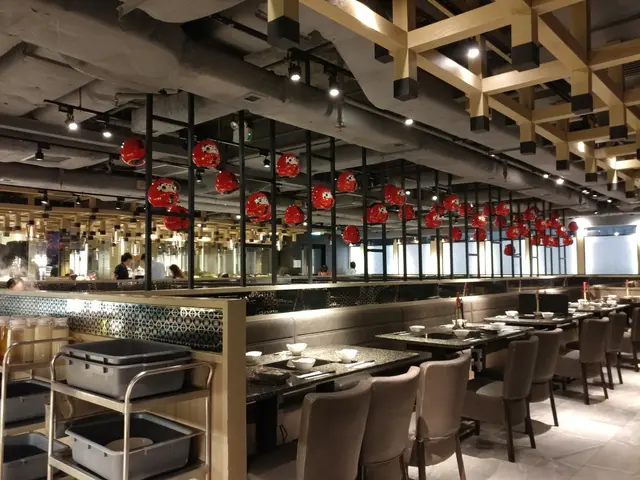 餐廳的卡位十分闊落