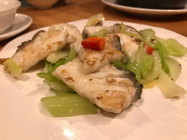 龍躉皮食落十分膠口