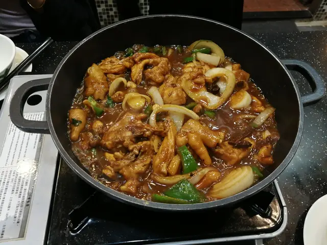 例牌重慶(原味雞)雞煲