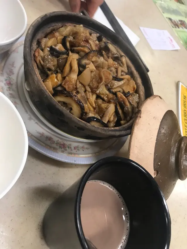 野菌鵝肝煲仔飯