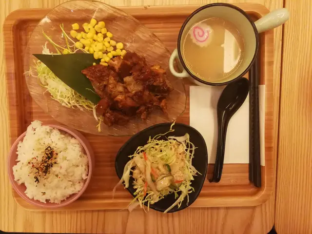 秘製豬軟骨定食