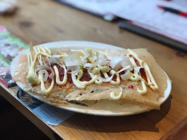 辛口沙拉羽根餃子