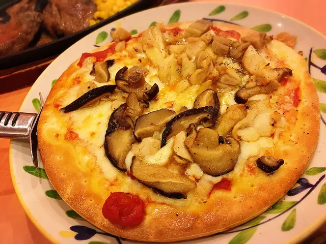 野菌雞肉雙享薄餅