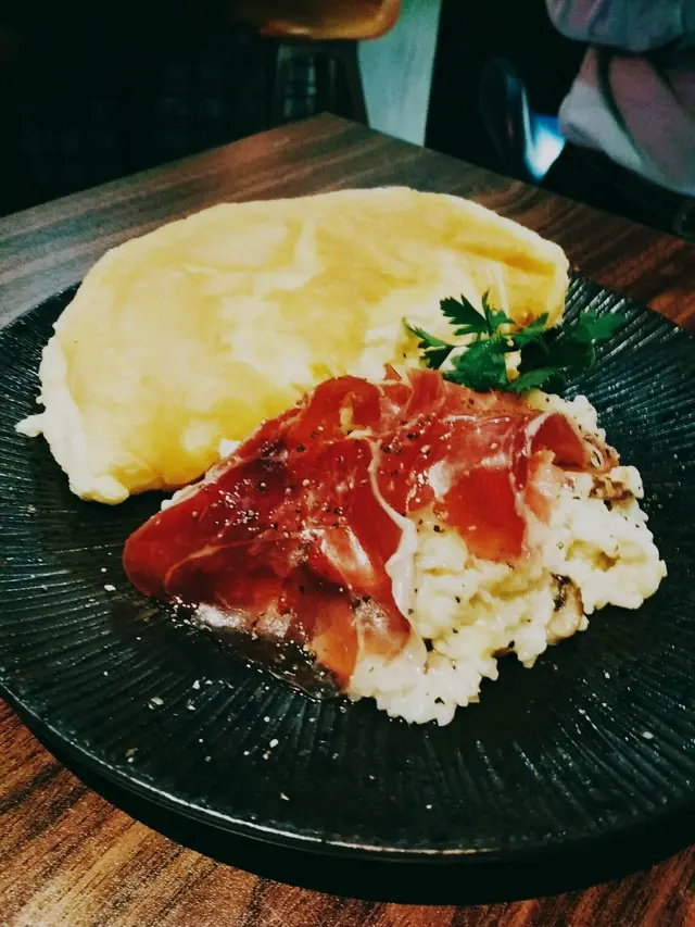 鴨肝法國煎蛋波特菇燴飯 