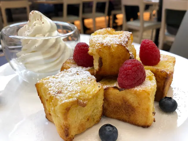 一口麵包布甸配牛乳/宇治抺茶軟雪糕