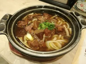 和风酱油煮大根牛肉锅烧乌冬