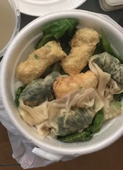 墨魚蝦條菠菜餃河