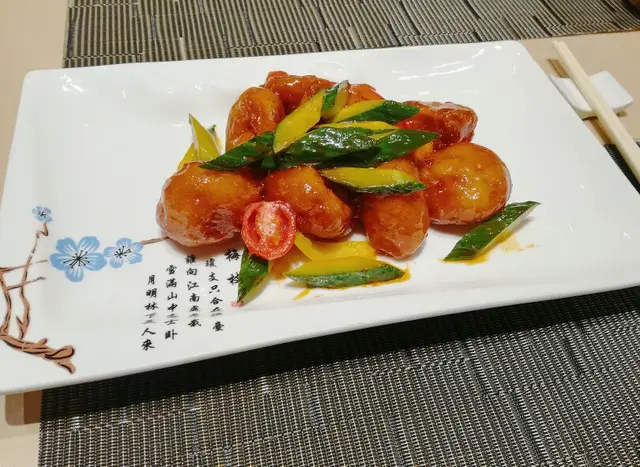 鮮果草莓咕嚕猴頭菇