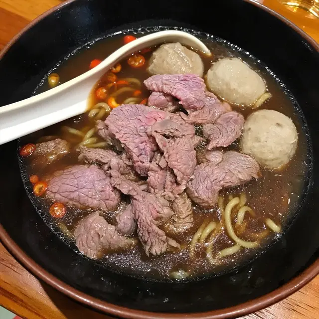 新鮮手切牛肉麵