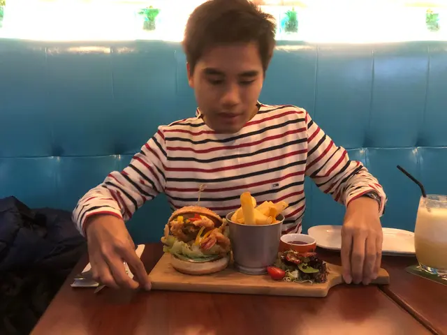 明太子軟殻蟹大蝦漢堡