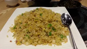 海鮮雞粒炒飯