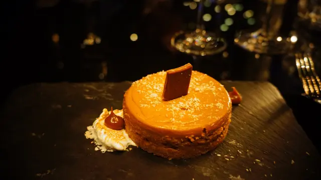 Dulce de Leche Cheesecake