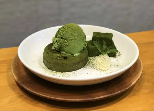 日式蕨餅抹茶心太軟伴抹茶雪糕