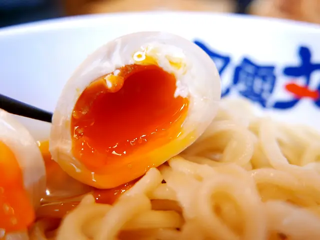 豚骨魚介味玉沾麵