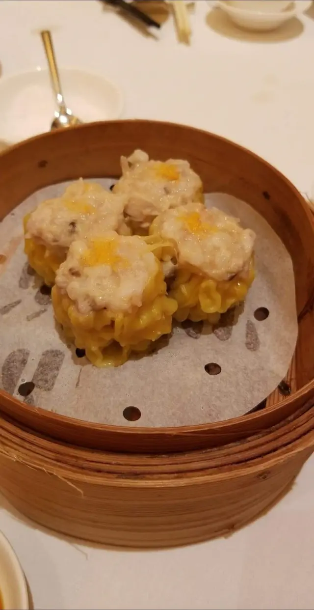 蟹皇蒸燒賣