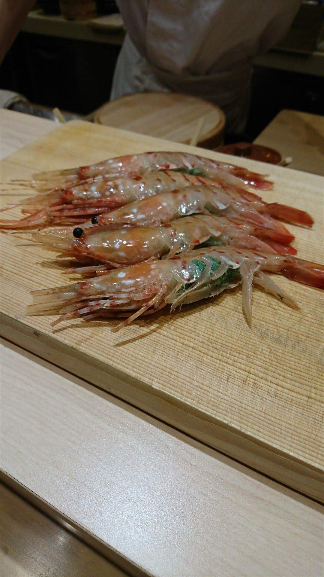 北海道牡丹虾连绿色虾籽