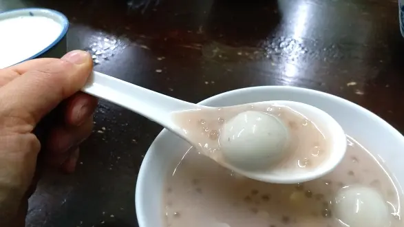 芋蓉蓮子西米露(加湯圓)