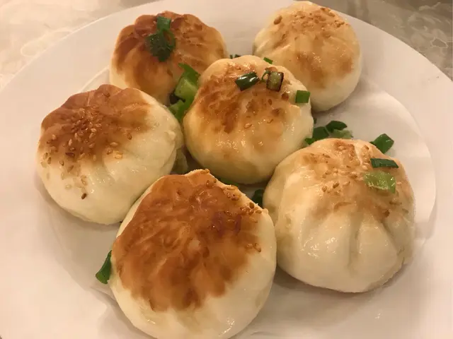 生煎菜肉包 (6隻)