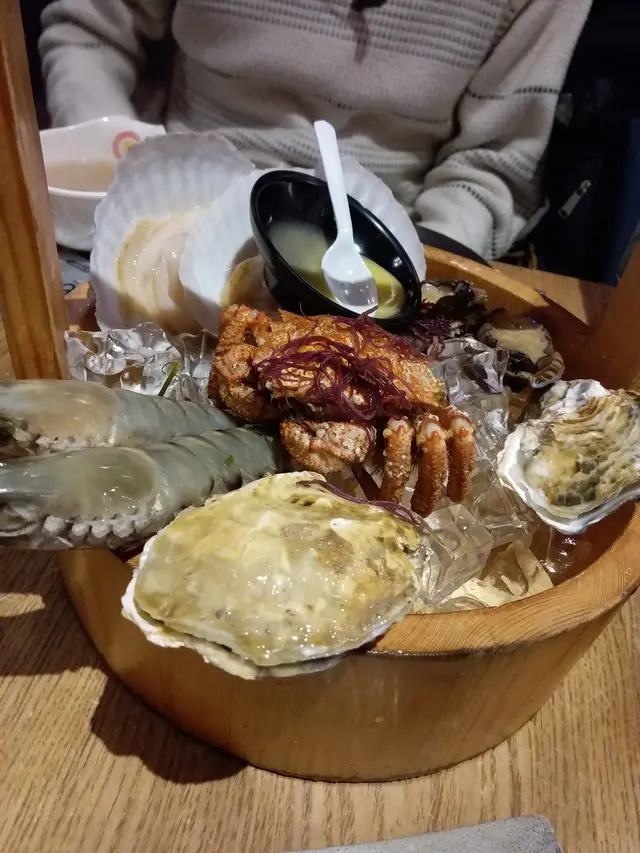 限量海鮮組合