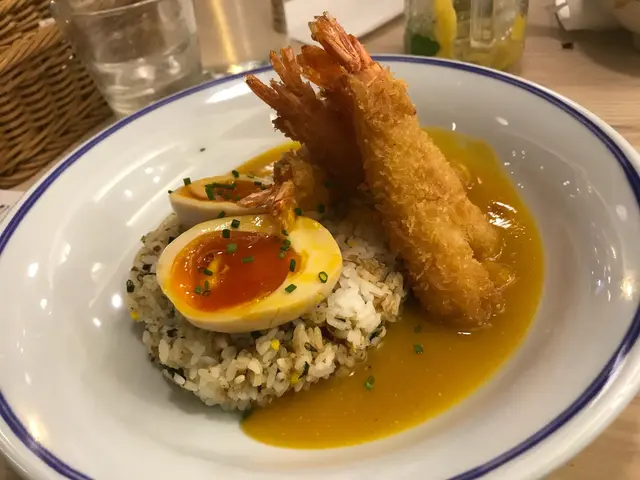 味噌南瓜汁炸蝦飯(醬油流心蛋)